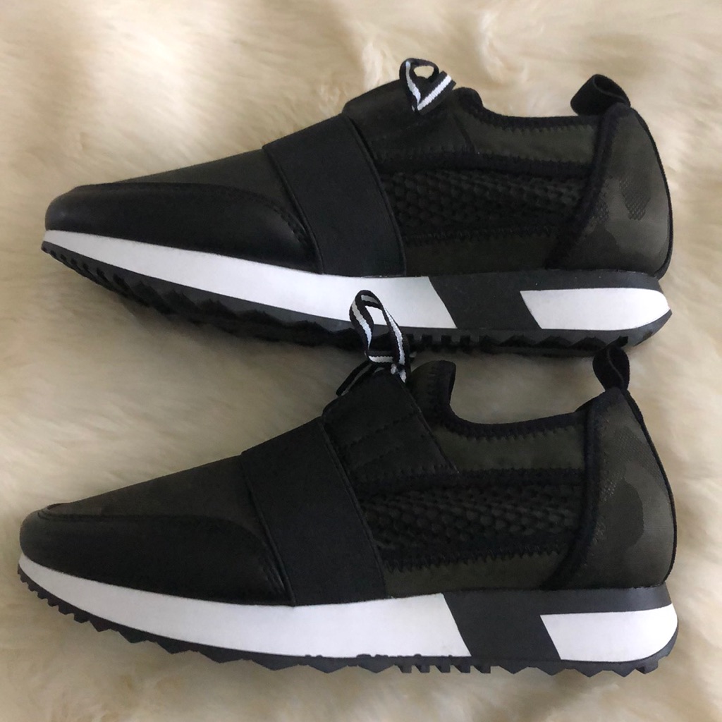 Steve Madden Brand Sneaker Brand New